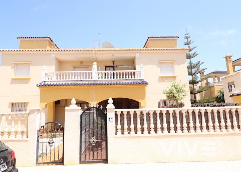 Wohnung - Verkauf - Orihuela Costa - Lomas de Cabo Roig